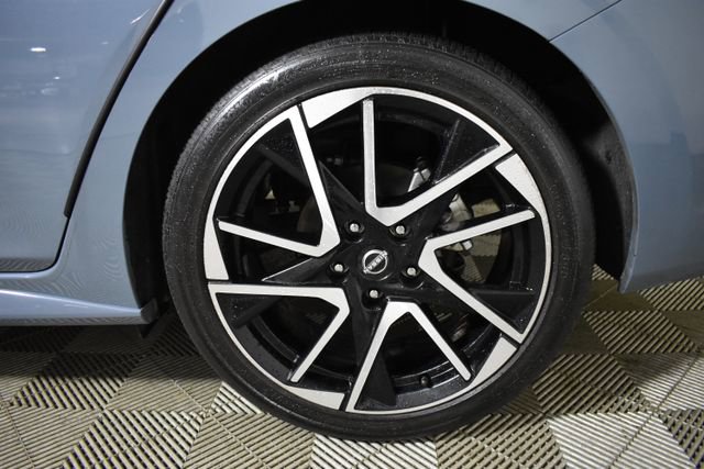 Certified 2025 Nissan Sentra SR w/ SR Premium Package image 40