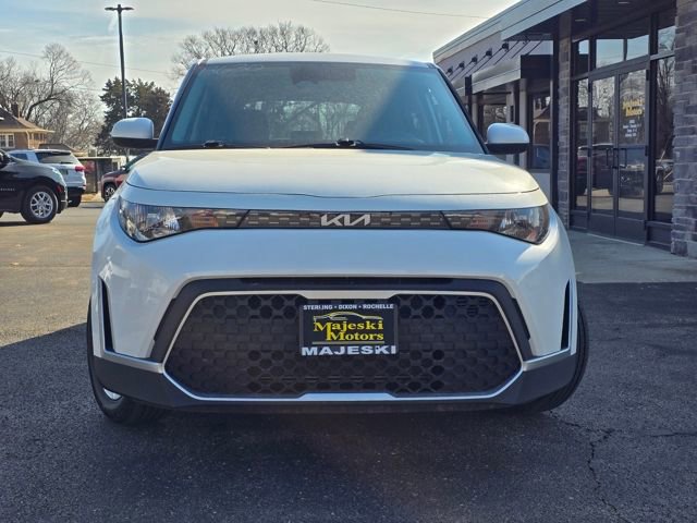 Used 2024 Kia Soul LX w/ Option Group 015 image 2