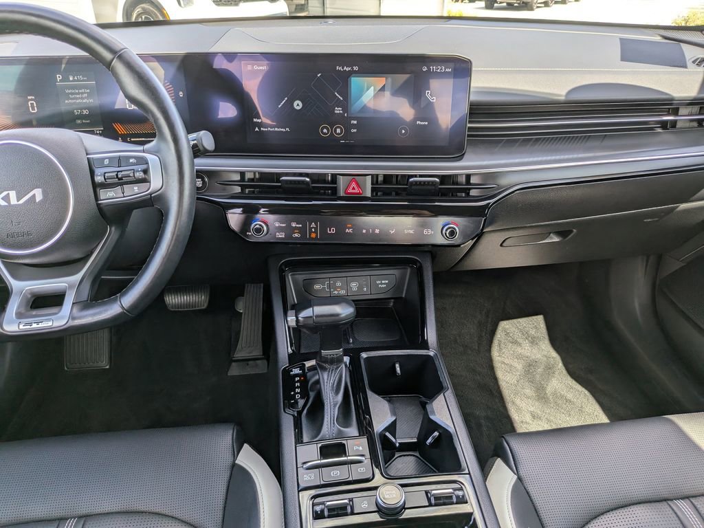 Certified 2025 Kia K5 GT-Line w/ GT-Line Premium Package AWD/4WD image 16