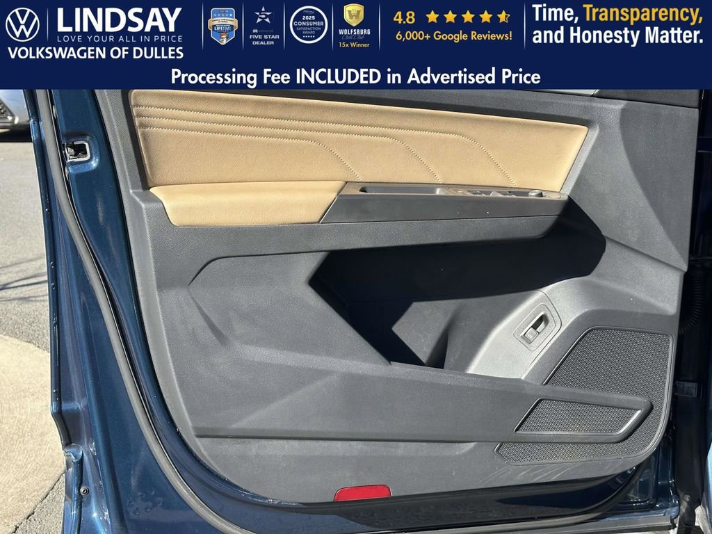 Used 2022 Volkswagen Atlas Cross Sport SEL R-Line image 9