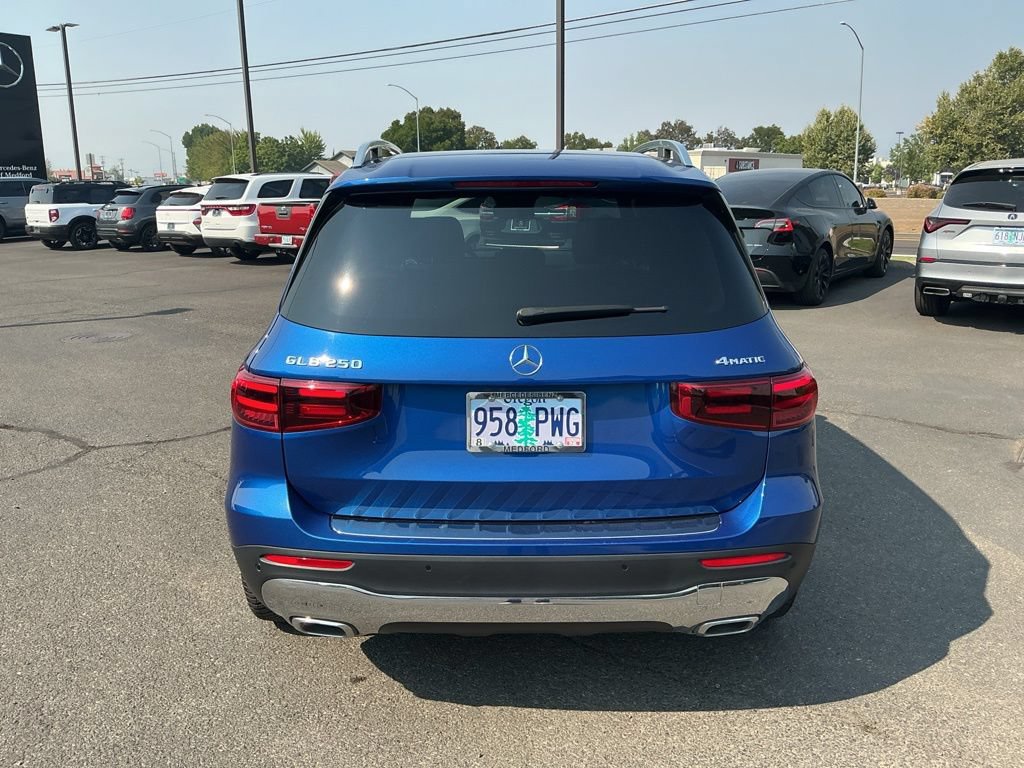 Certified 2024 Mercedes-Benz GLB 250 4MATIC image 10