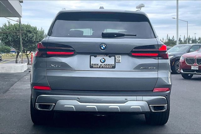 New 2026 BMW X5 xDrive50e AWD/4WD image 4