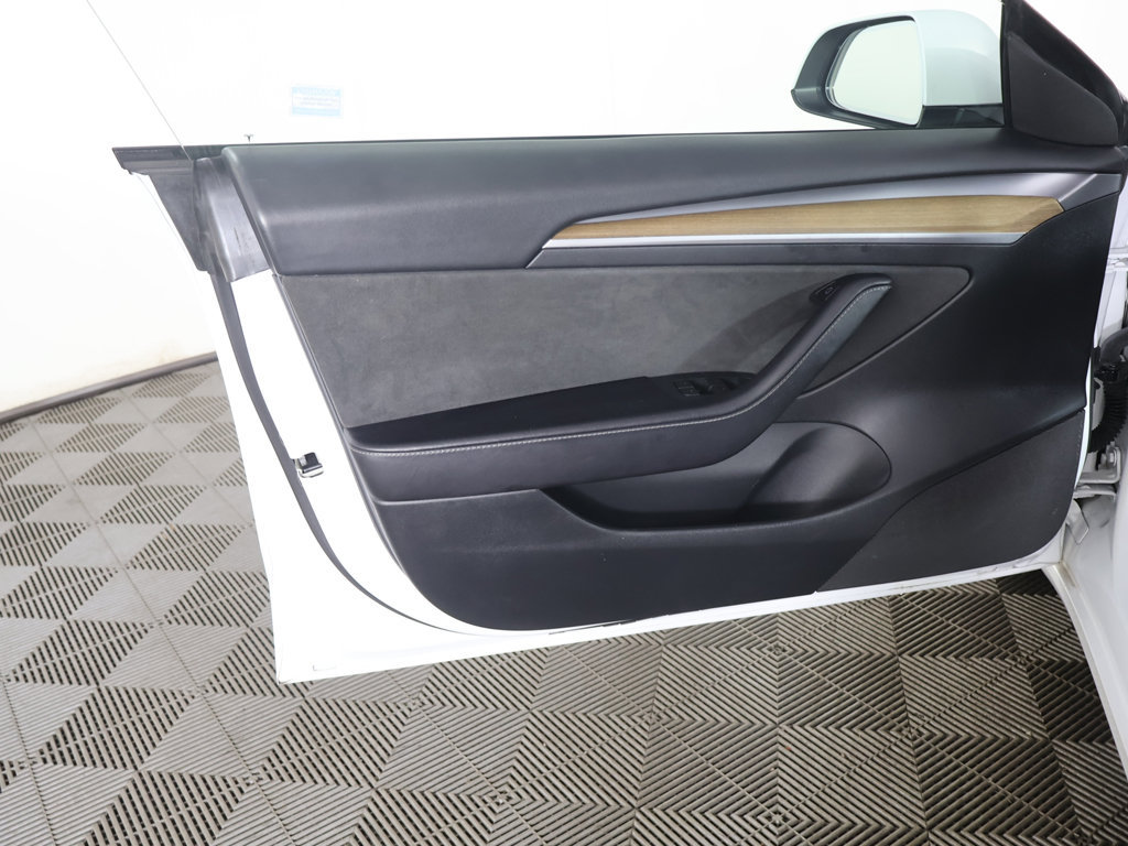 Used 2023 Tesla Model 3 Standard Range RWD image 26