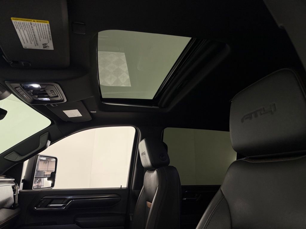 Used 2024 GMC Sierra 2500 AT4 w/ AT4 Premium Plus Package image 24