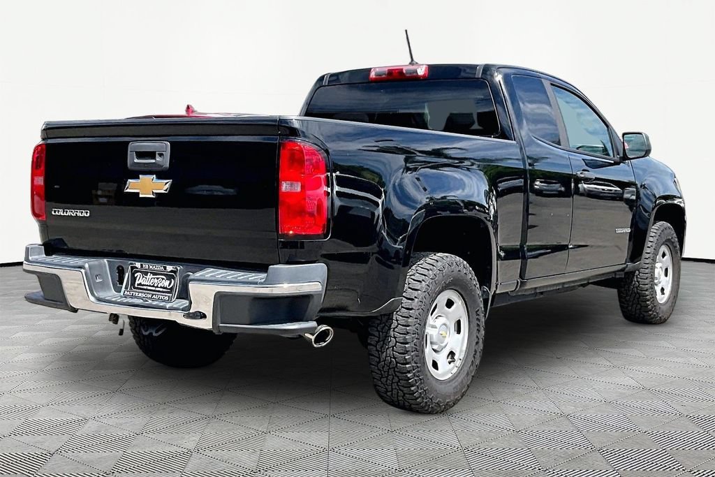 Used 2018 Chevrolet Colorado W/T RWD image 2
