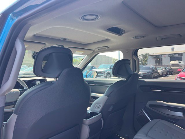 New 2026 Kia EV9 Wind AWD/4WD image 13