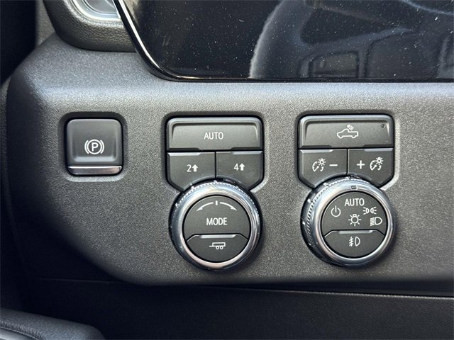 New 2026 GMC Sierra 1500 Elevation image 16