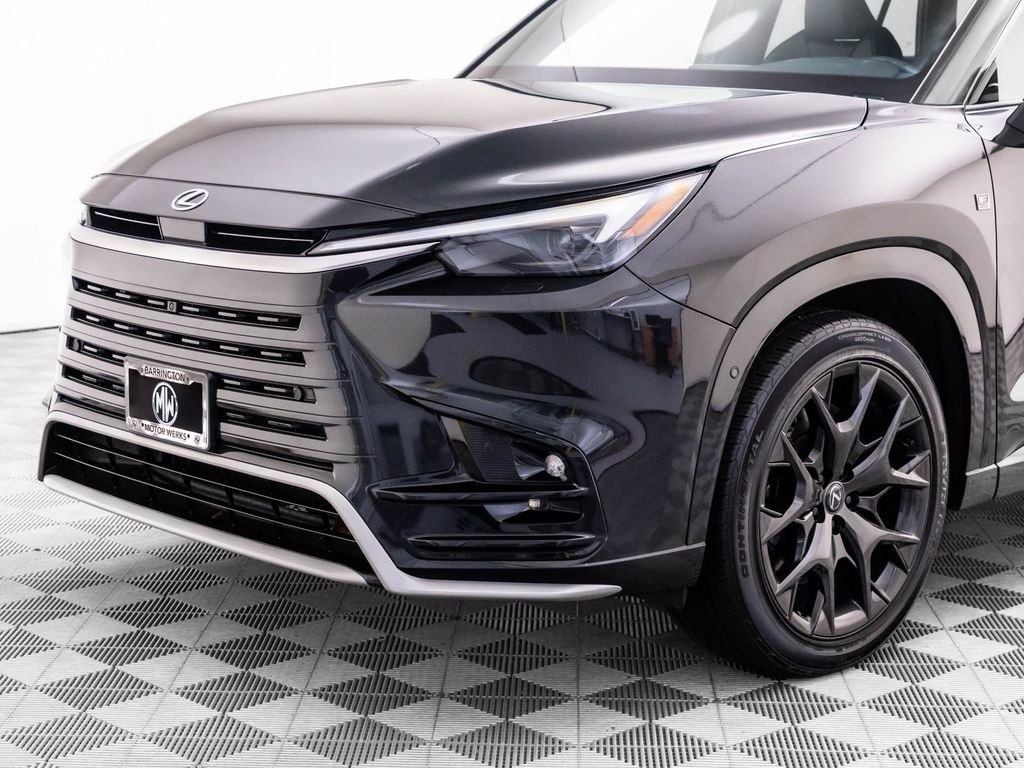 Used 2024 Lexus TX 500h AWD w/ Technology Package image 37