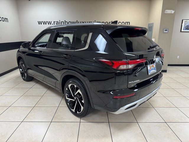 Used 2022 Mitsubishi Outlander SEL image 4