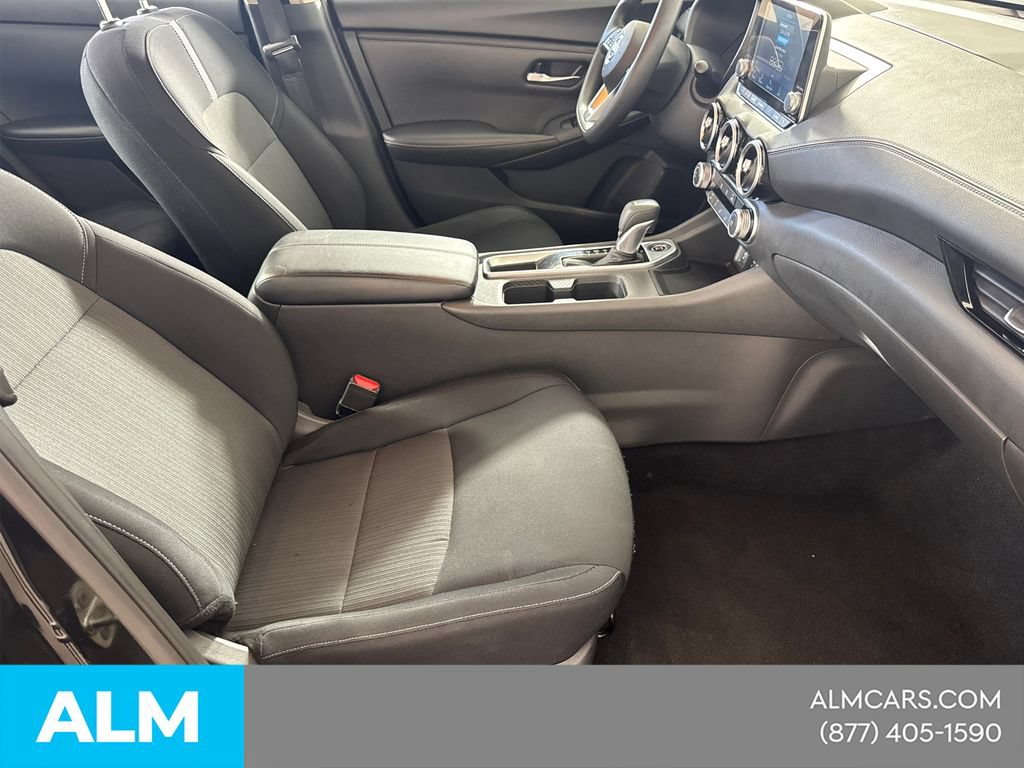 Used 2024 Nissan Sentra SV FWD image 16