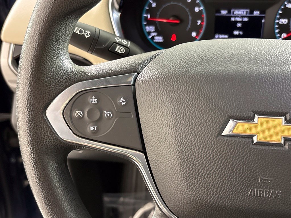 Used 2022 Chevrolet Traverse LS FWD image 36
