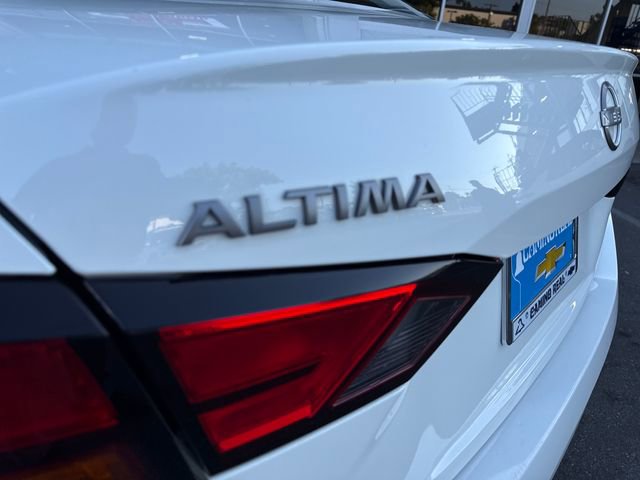 Used 2025 Nissan Altima 2.5 SV FWD image 28