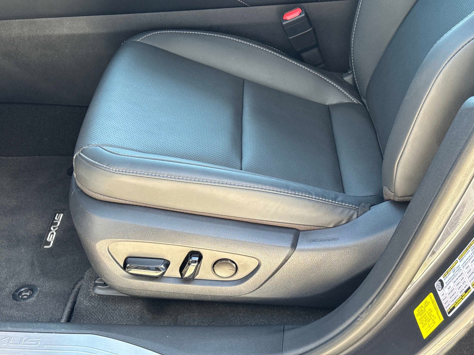 Used 2025 Lexus RX 350h w/ Accessory Package (Z1) AWD/4WD image 21