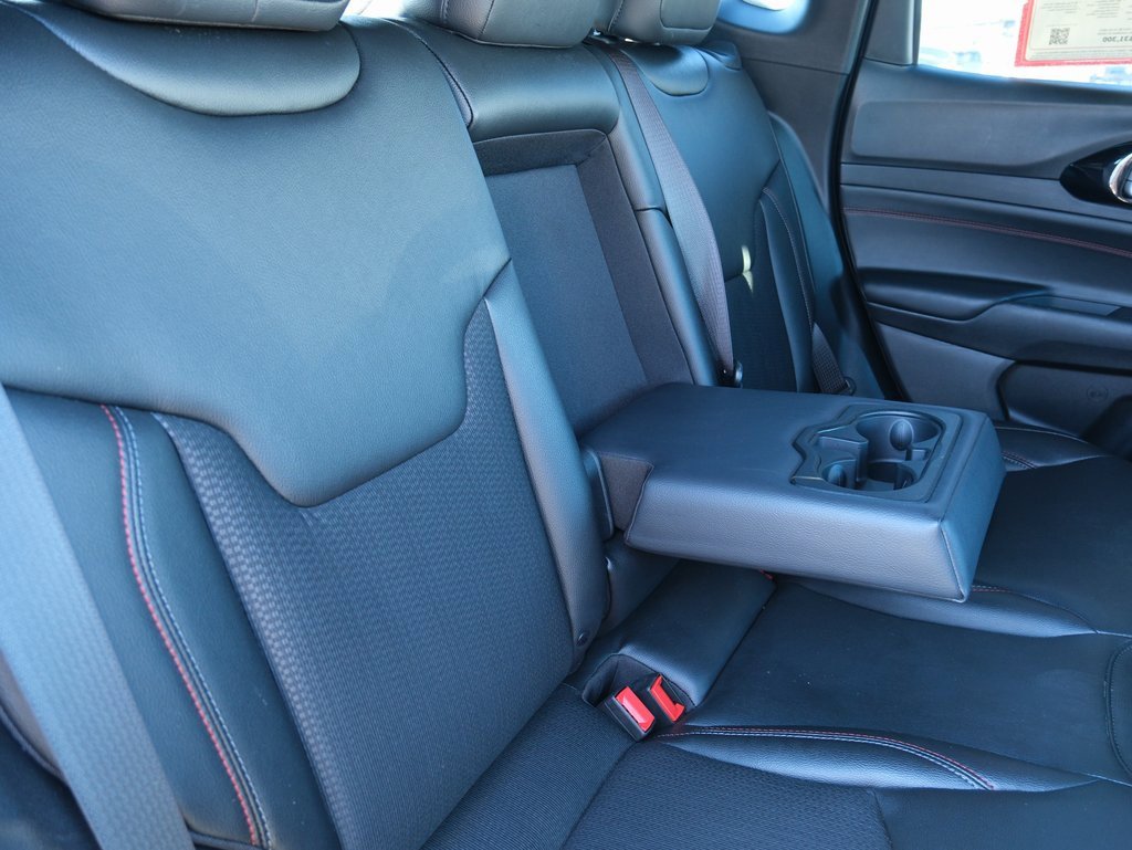 Used 2024 Jeep Compass Trailhawk image 29