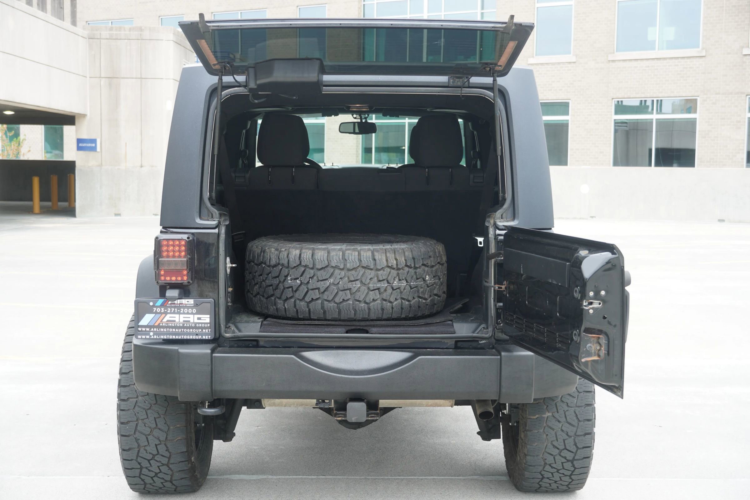 Used 2016 Jeep Wrangler Unlimited Sport w/ Quick Order Package 24S AWD/4WD image 38