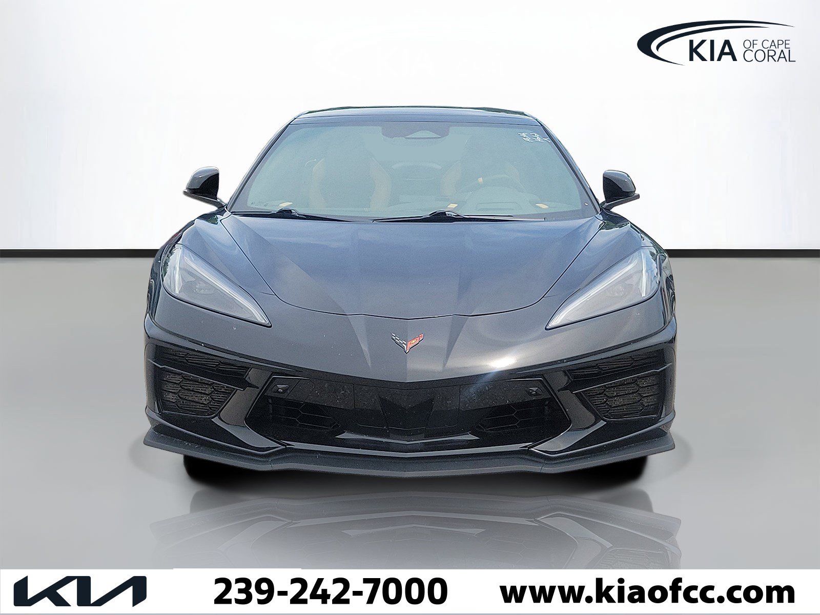 Used 2025 Chevrolet Corvette Stingray Preferred Conv w/ Z51 Performance Package RWD image 2