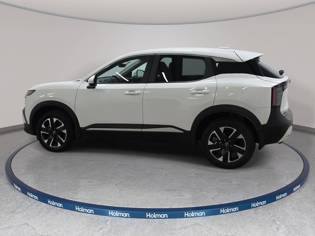 Used 2025 Nissan Kicks SV AWD/4WD image 8