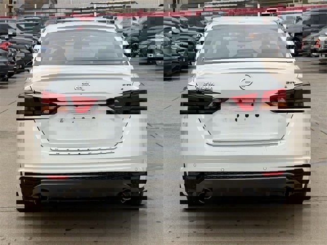 Used 2021 Nissan Altima 2.5 SR image 5