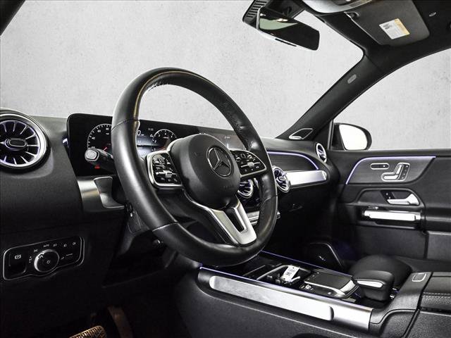 Used 2023 Mercedes-Benz GLB 250 4MATIC image 10