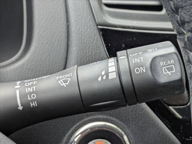 Used 2019 Nissan Pathfinder SV FWD image 13