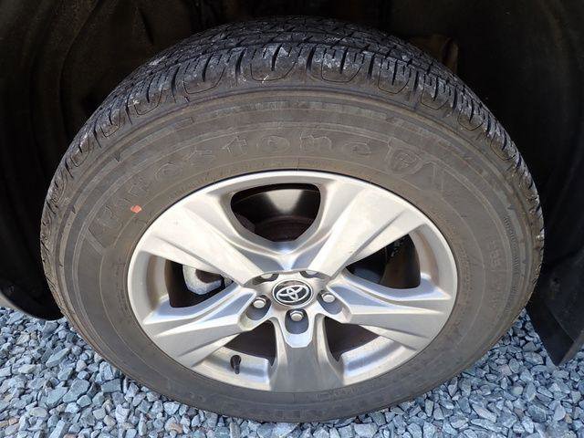 Certified 2023 Toyota RAV4 XLE w/ Convenience Package AWD/4WD image 9