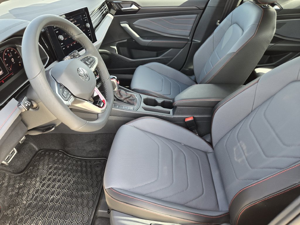 New 2027 Volkswagen Jetta GLI Autobahn FWD image 11