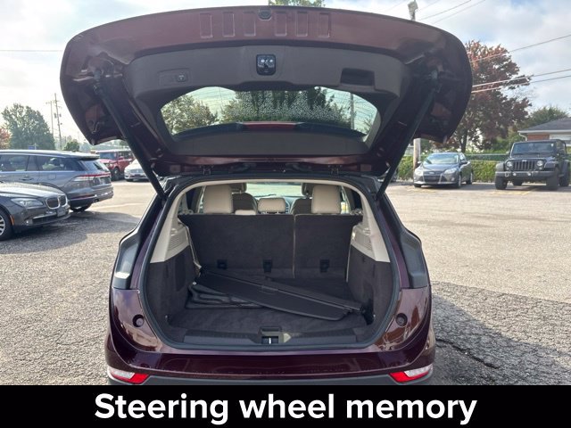 Used 2019 Lincoln MKC Select w/ MKC Climate Package AWD/4WD image 27