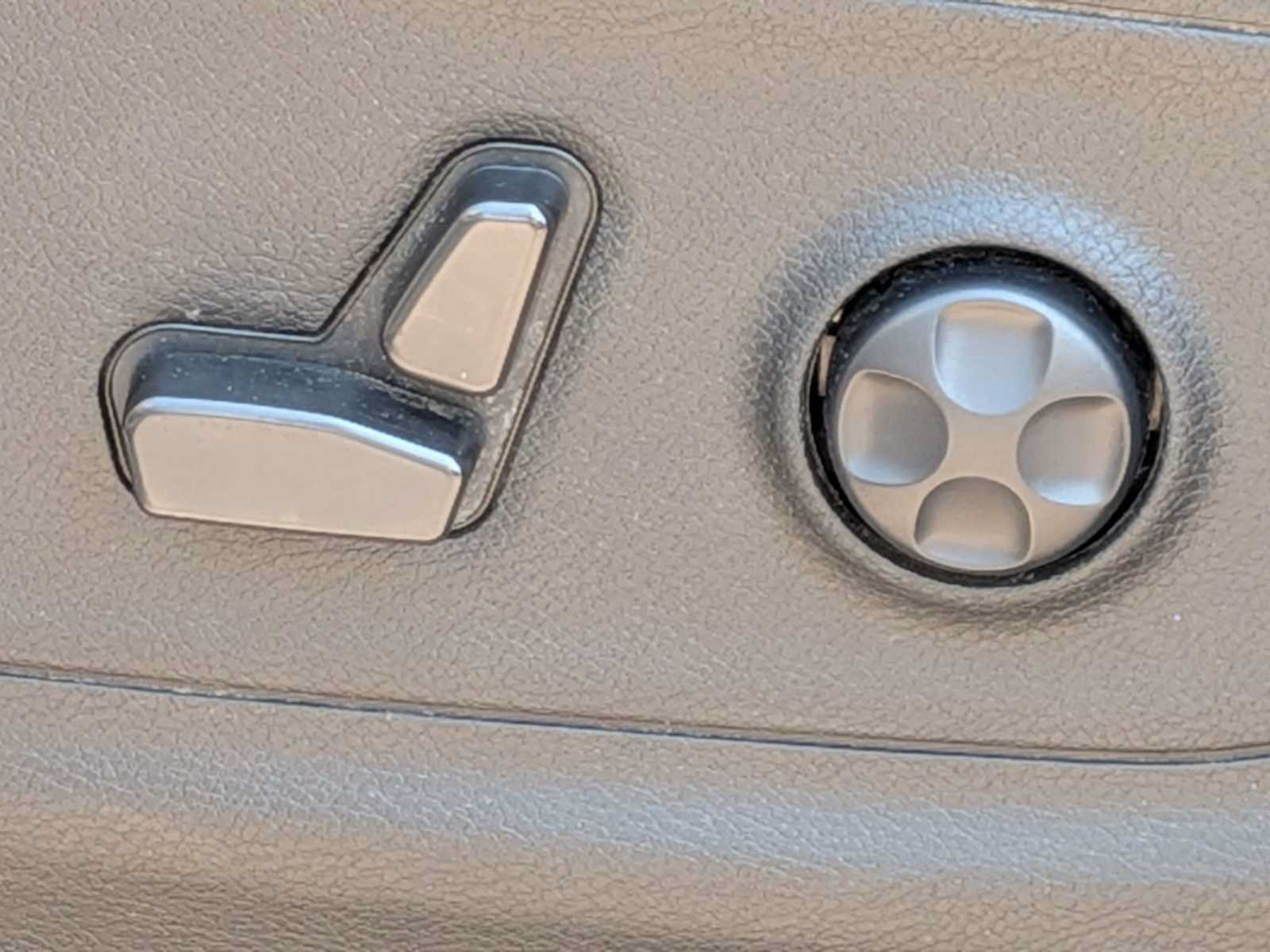 Used 2021 RAM 1500 Big Horn AWD/4WD image 16