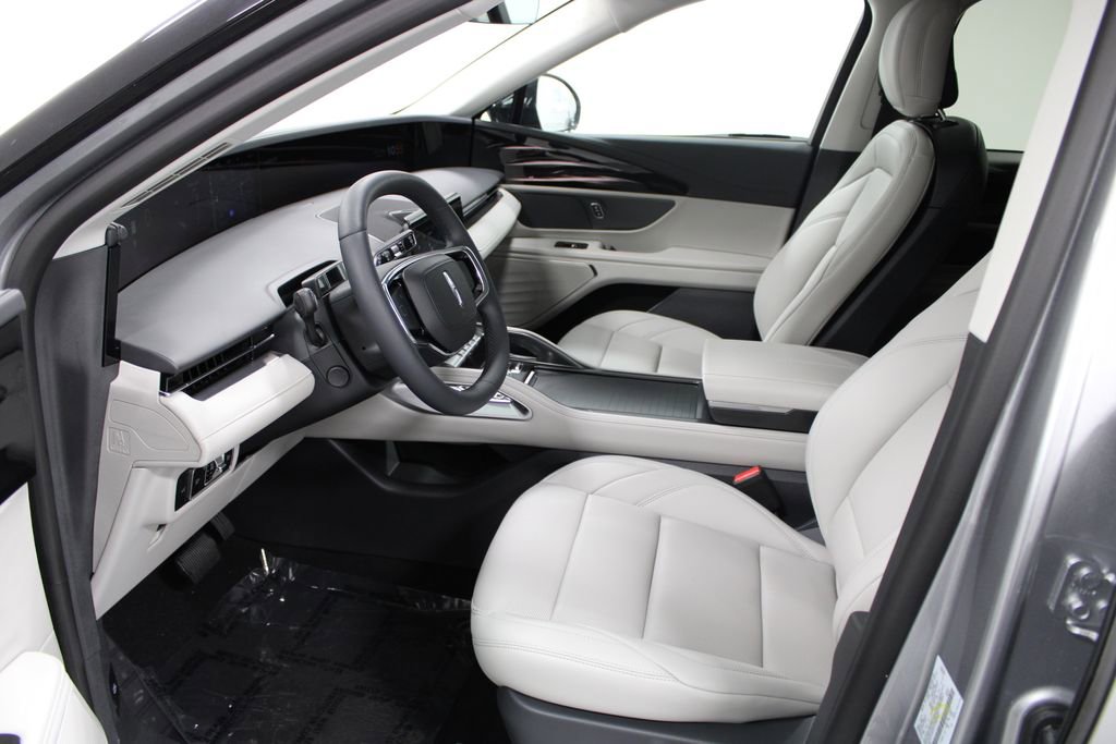 New 2026 Lincoln Nautilus Premier image 22
