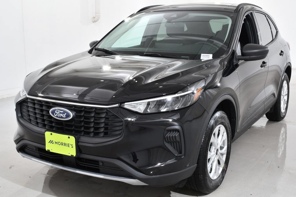 New 2026 Ford Escape Active w/ Tech Pack #1 AWD/4WD image 2