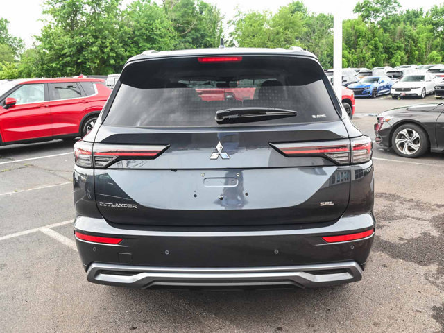 New 2025 Mitsubishi Outlander SEL image 5