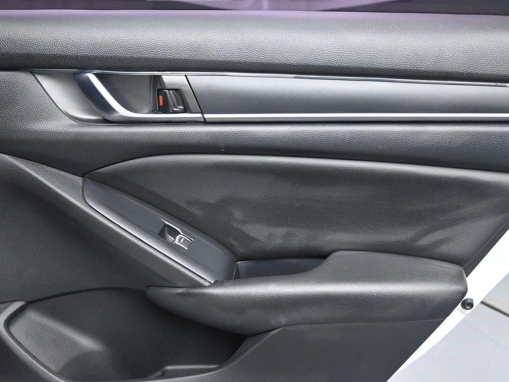 Used 2020 Honda Accord LX image 24