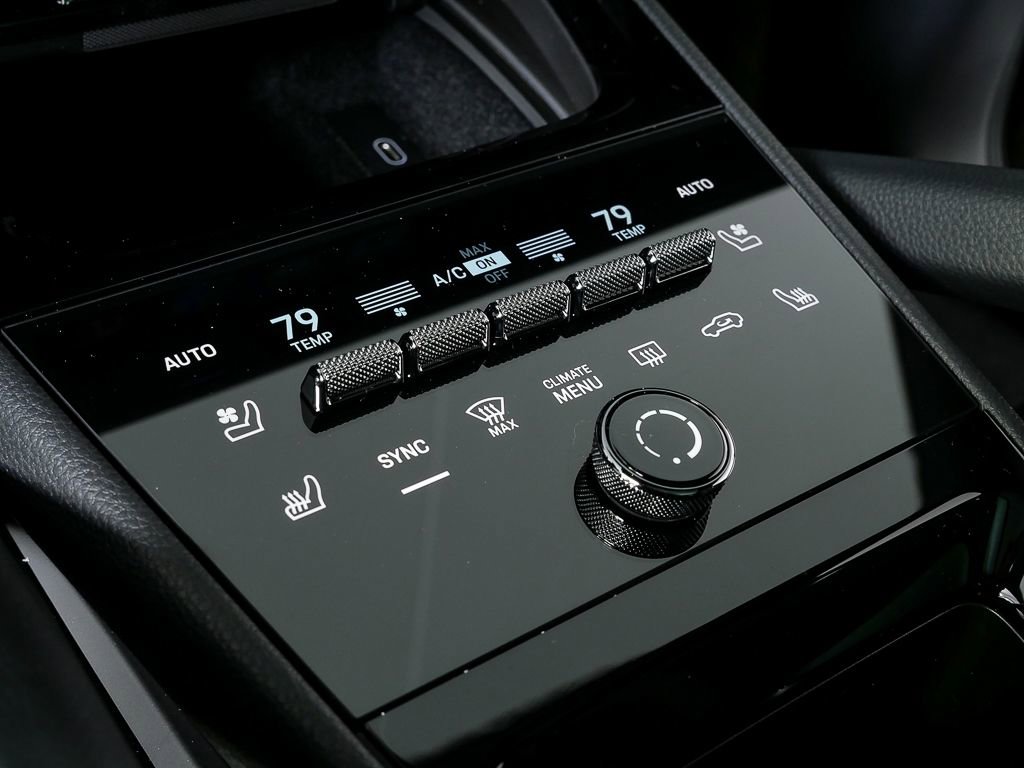 New 2026 Porsche Cayenne image 17