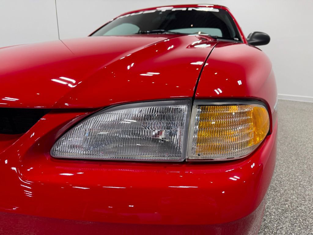 Used 1994 Ford Mustang GT image 4