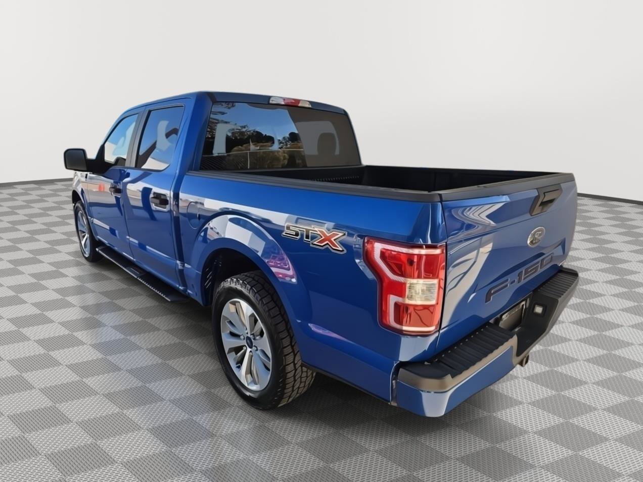 Used 2018 Ford F150 XL w/ Equipment Group 101A Mid image 7