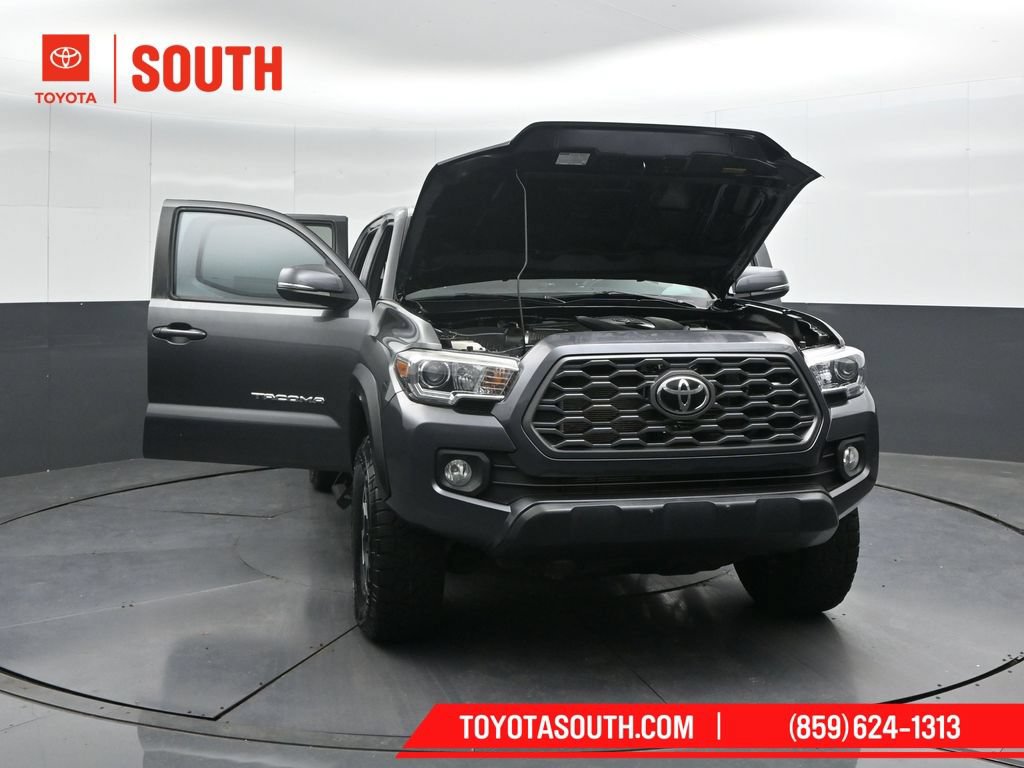 Used 2020 Toyota Tacoma TRD Off-Road AWD/4WD image 67
