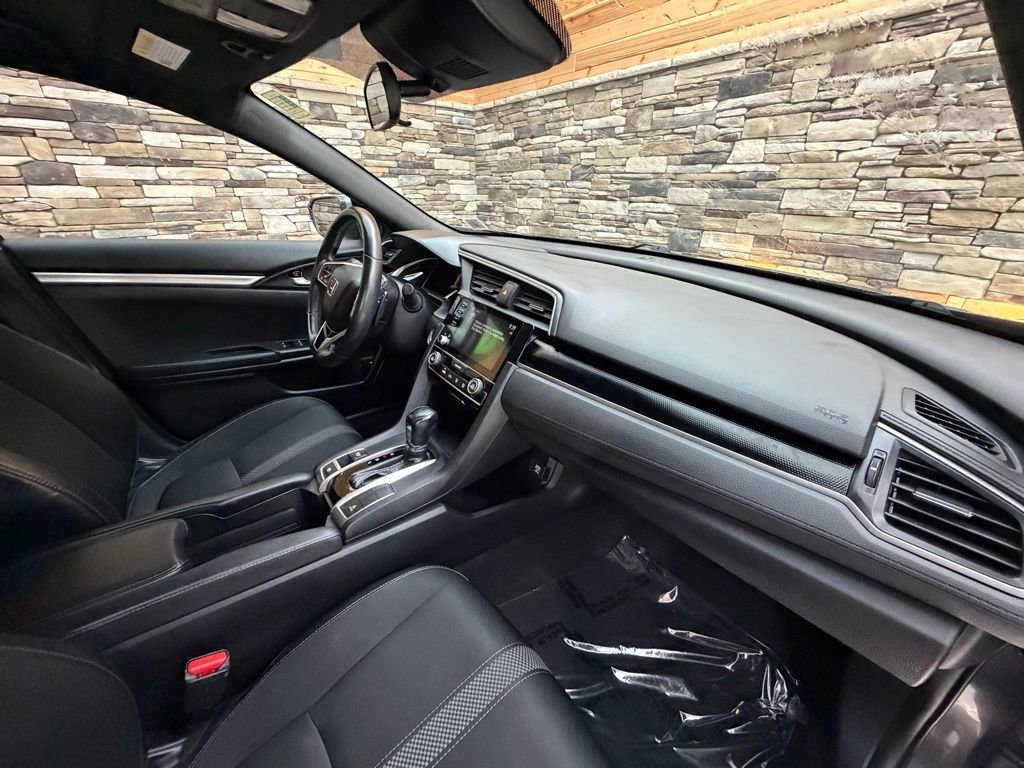 Used 2019 Honda Civic Sport image 13