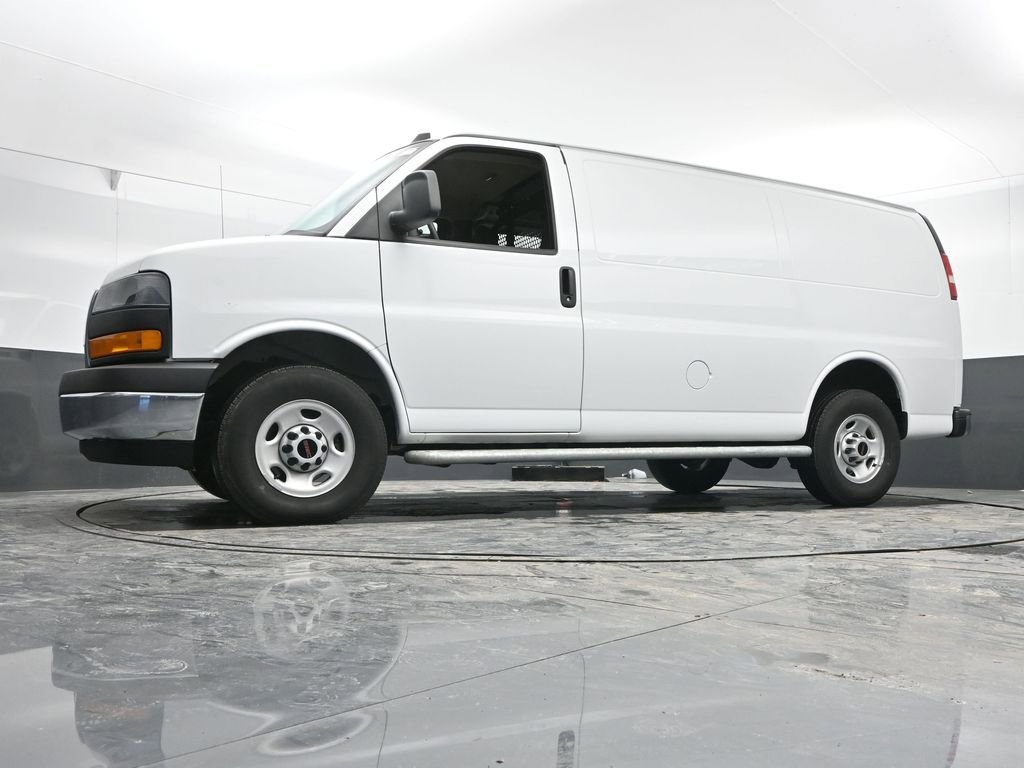 Used 2024 GMC Savana 2500 w/ Driver Convenience Package image 44