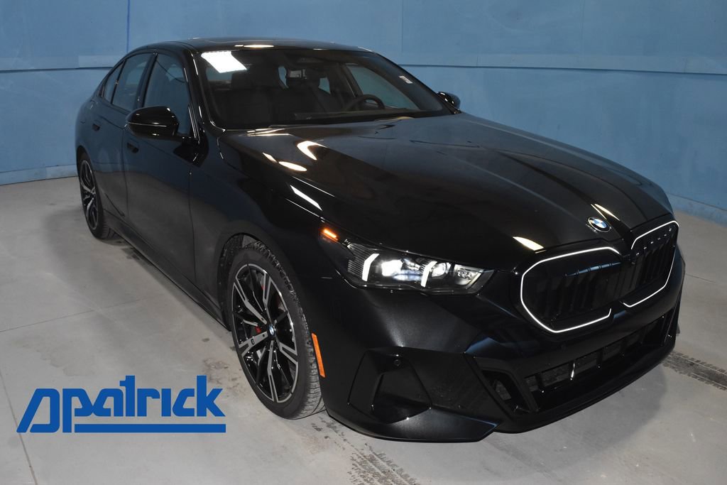 Certified 2026 BMW 540i xDrive w/ M Sport Package image 1