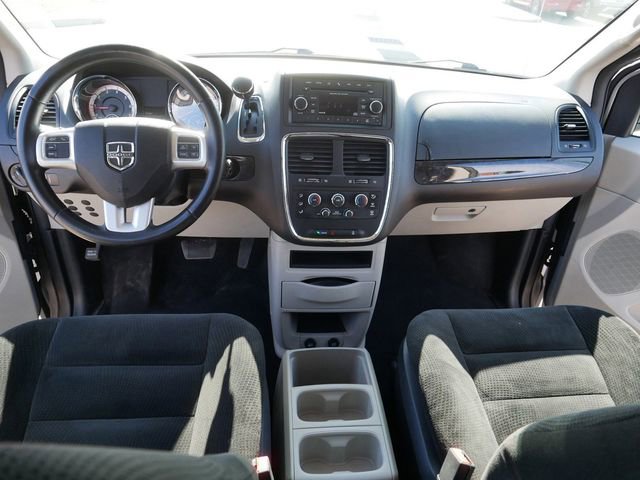 Used 2016 Dodge Grand Caravan SE w/ Quick Order Package 29E SE FWD image 23