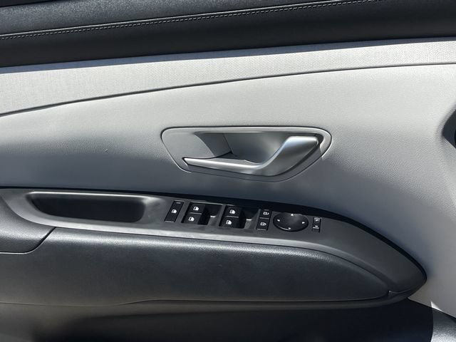 Used 2025 Hyundai Tucson SEL FWD image 22