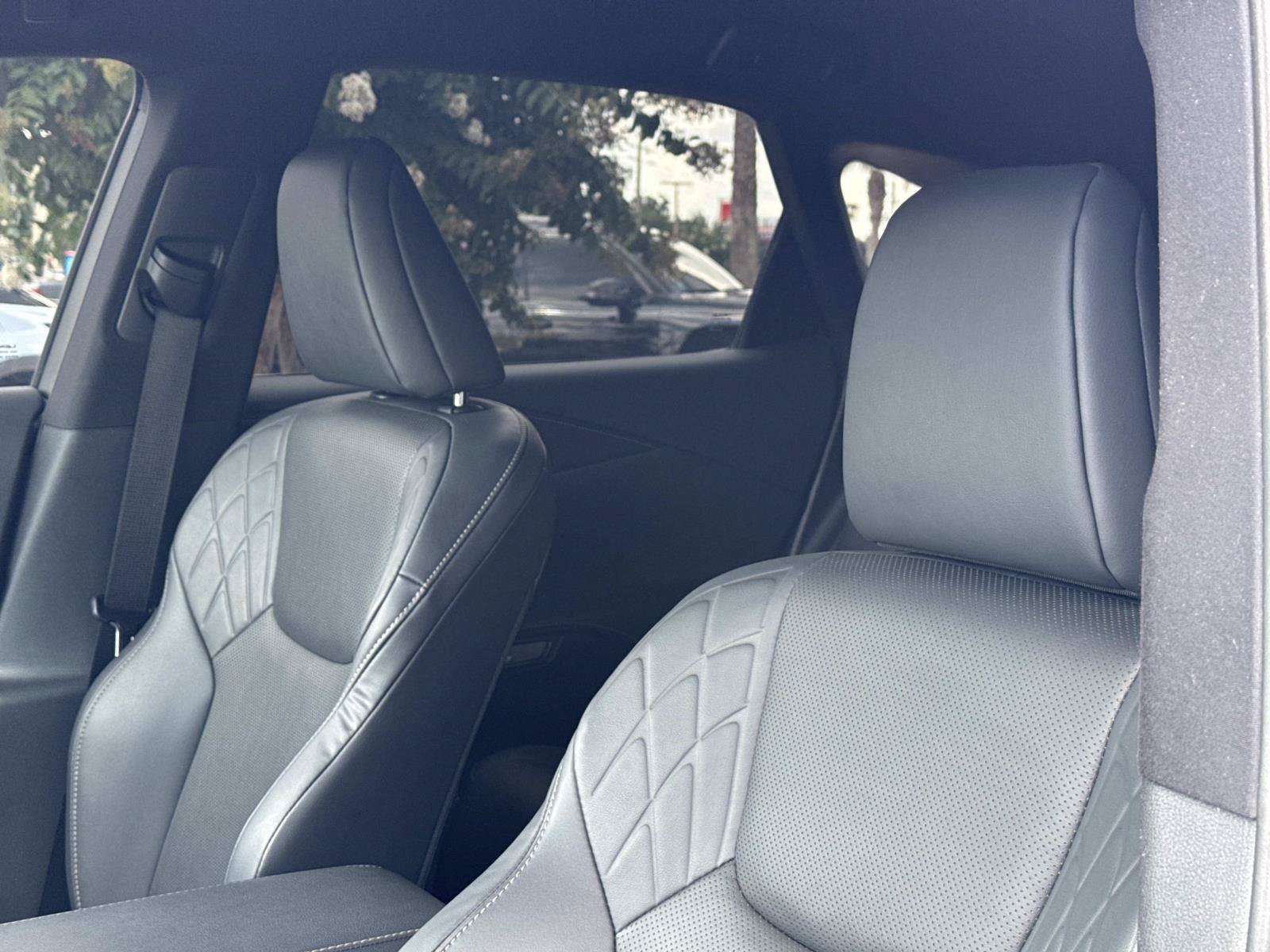 Used 2023 Lexus RX 350 FWD w/ Accessory Package (Z1) image 13