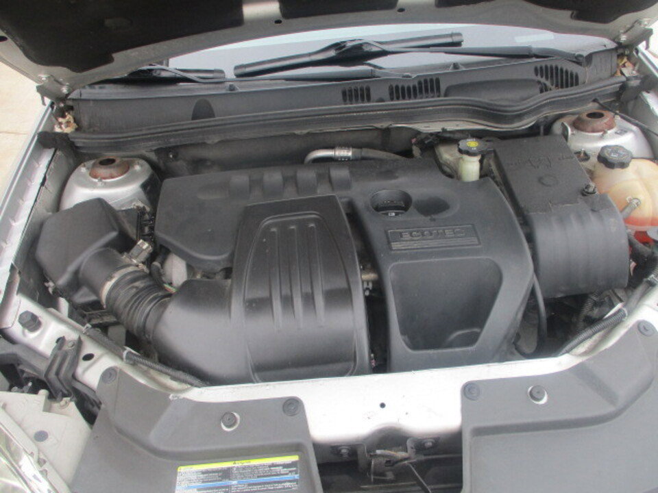 Used 2010 Chevrolet Cobalt LT image 4