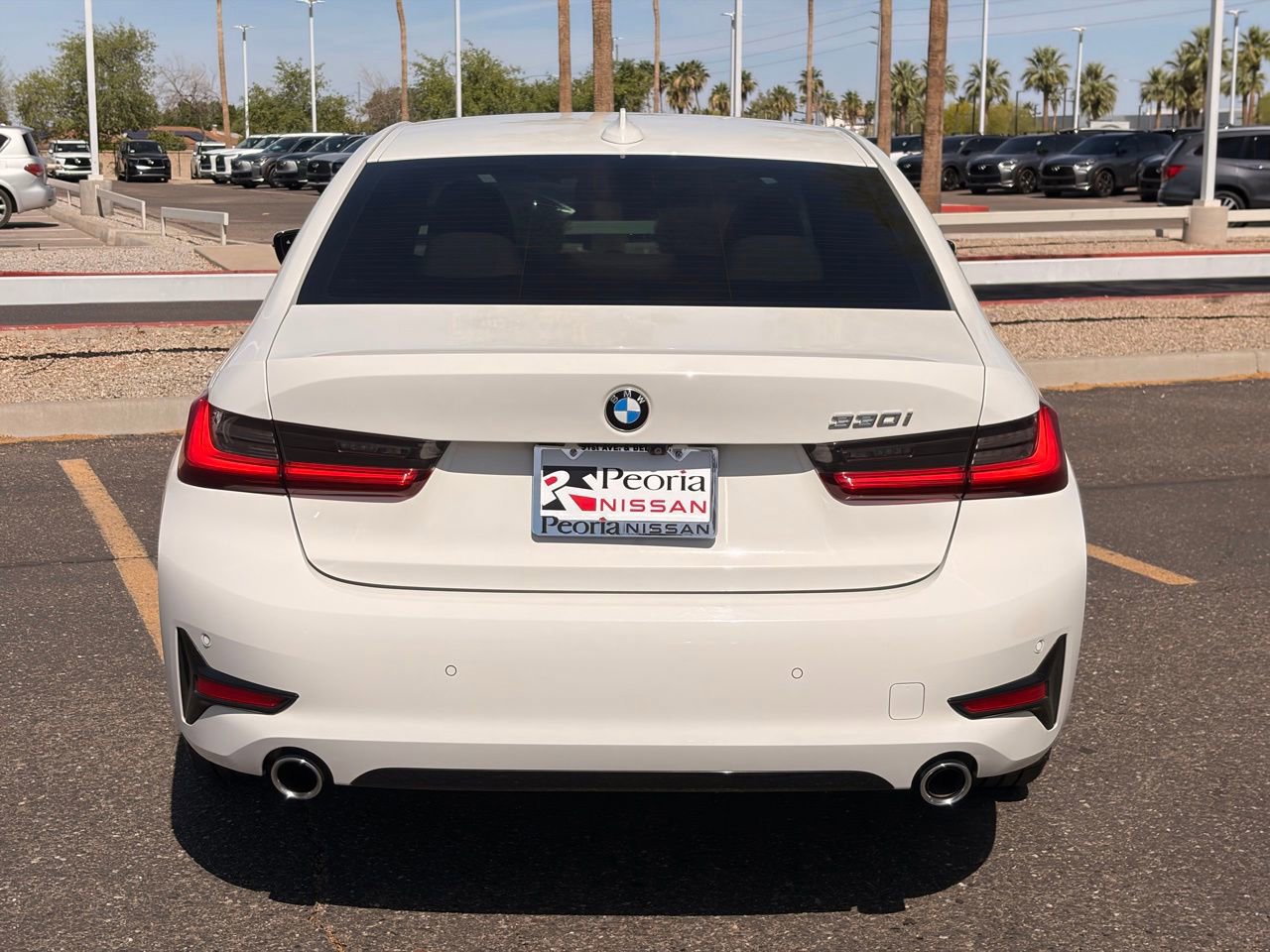 Used 2021 BMW 330i Sedan w/ Convenience Package RWD image 5