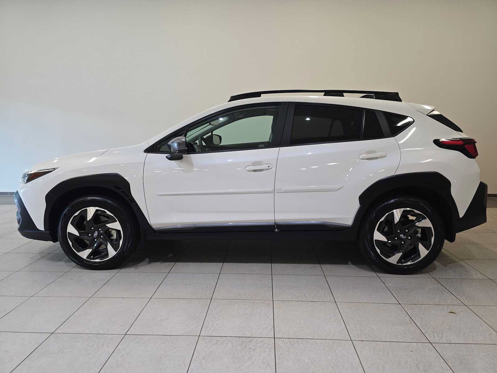 Used 2025 Subaru Crosstrek 2.5i Limited w/ Crosstrek Mirror Package AWD/4WD image 3