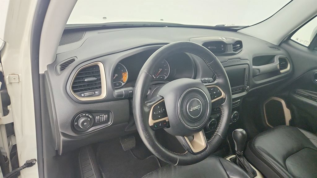Used 2016 Jeep Renegade Limited AWD/4WD image 13