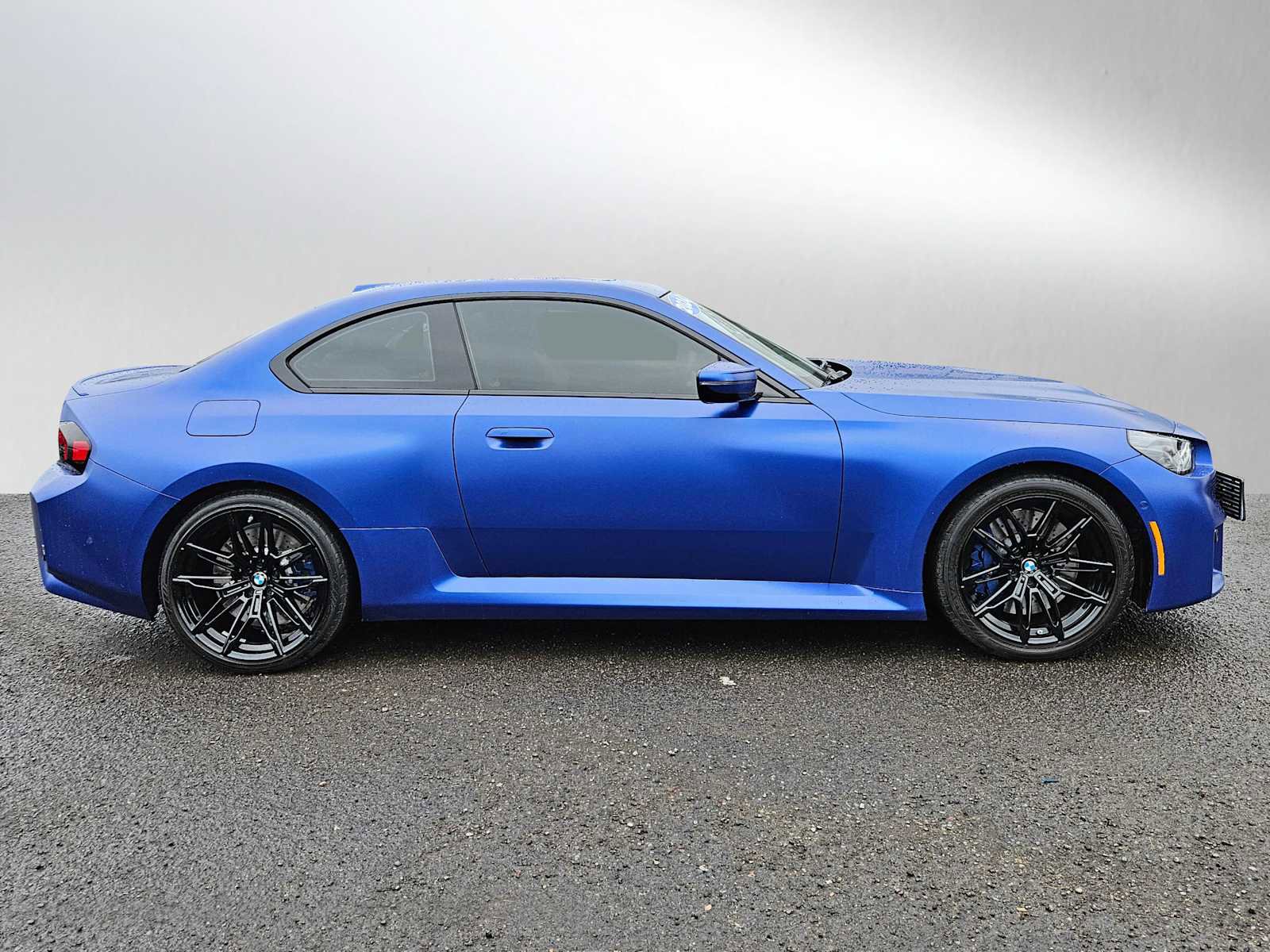 Used 2024 BMW M2 w/ Lighting Package image 2