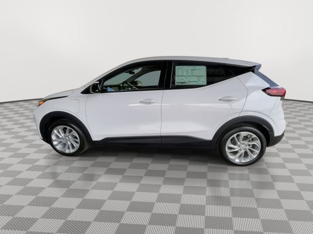 New 2027 Chevrolet Bolt LT w/ Comfort Package FWD image 5