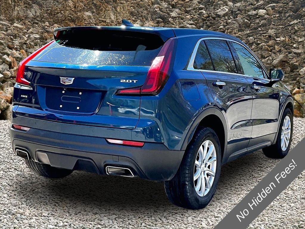 Used 2019 Cadillac XT4 Luxury w/ Trailering Package AWD/4WD image 2