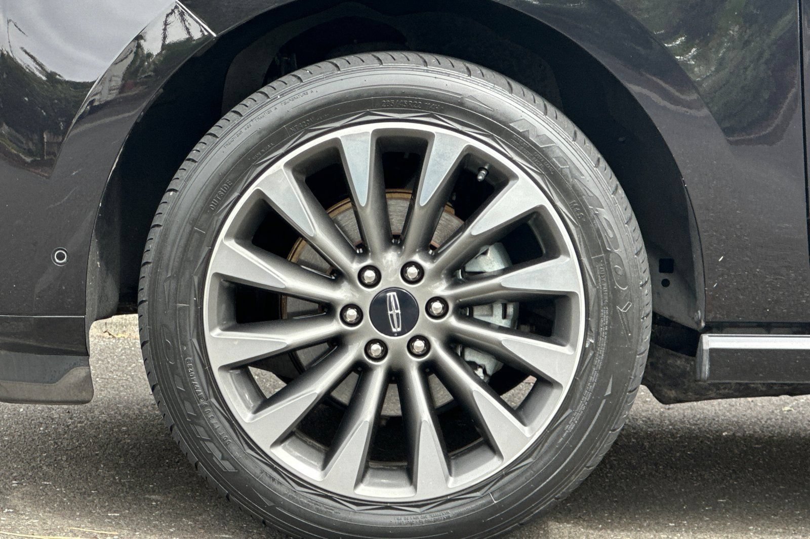 Used 2020 Lincoln Navigator Reserve RWD image 26